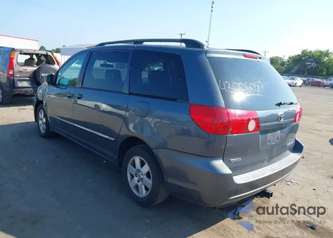 2006 Toyota Sienna Le z USA, uszkodzony, nr VIN 5TDZA23C86S414638